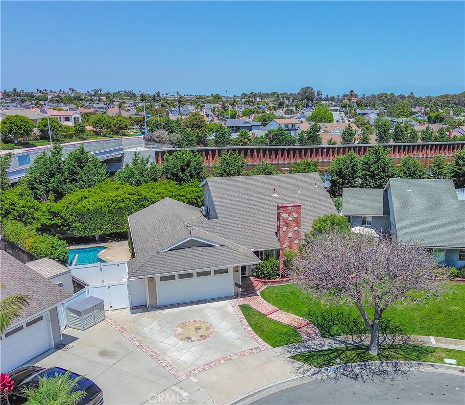 5511 Wendy Circle, Huntington Beach CA 92649 - Photo 47
