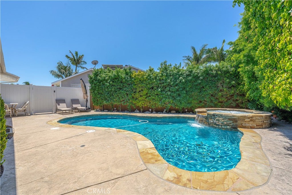 5511 Wendy Circle, Huntington Beach CA 92649 - Photo 38
