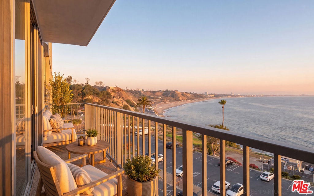 17350 W Sunset Boulevard 703