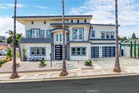 7702 Alberta Huntington Beach CA 92648