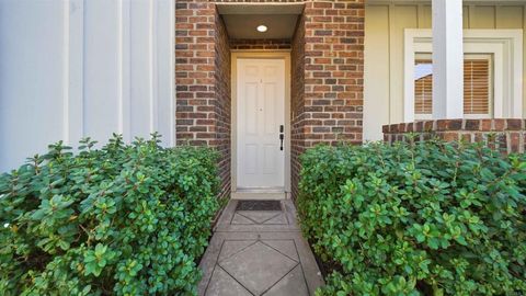 Tiny photo for 986 White Alder Avenue, Chula Vista, CA 91914 (MLS # PTP2601766)