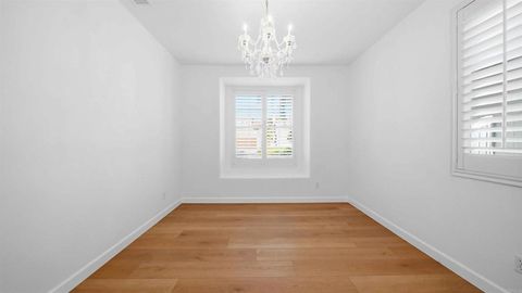 Tiny photo for 986 White Alder Avenue, Chula Vista, CA 91914 (MLS # PTP2601766)