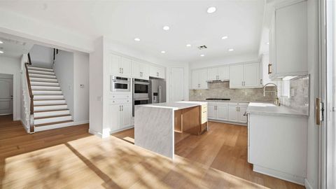 Tiny photo for 986 White Alder Avenue, Chula Vista, CA 91914 (MLS # PTP2601766)