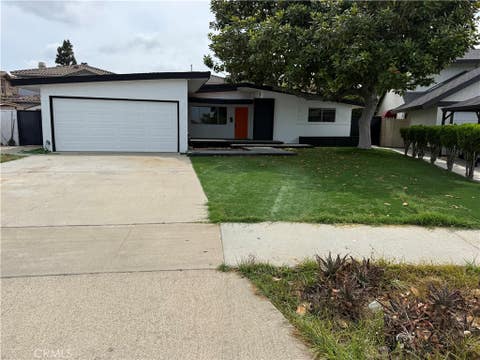 Photo of 13592 Descanso DR, Westminster, CA 92683 (MLS # IV26181047)
