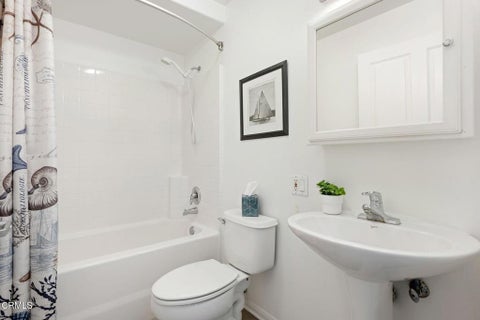 Tiny photo for 436 Poli Street #301, Ventura, CA 93001 (MLS # V1-34684)