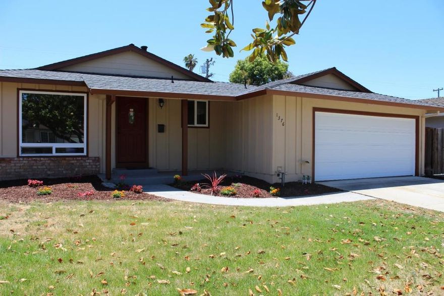 This beautiful single-story home has been completely remodeled with nice neighborhood. It features 3 Beds with 2 Baths, 1,440 sqft of living area. Separate living and family room, update Kitchen with both electric and gas range hookup, Hardwood floors thru out the home. This is well located, within walking distance to shopping, restaurants and Freeway. 1 year preferred, security deposit, Garding/Yard maintenance included. Available FEB 1, 2026.