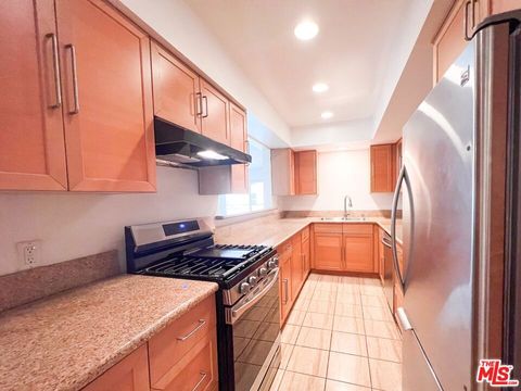 Photo of 6752 Hillpark Drive #204, Los Angeles, CA 90068 (MLS # 26666649)