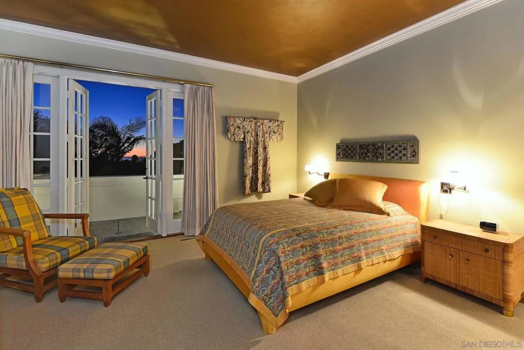 La Jolla, California 92037, United States, 3 Bedrooms Bedrooms, ,4 BathroomsBathrooms,Residential,Active,204365