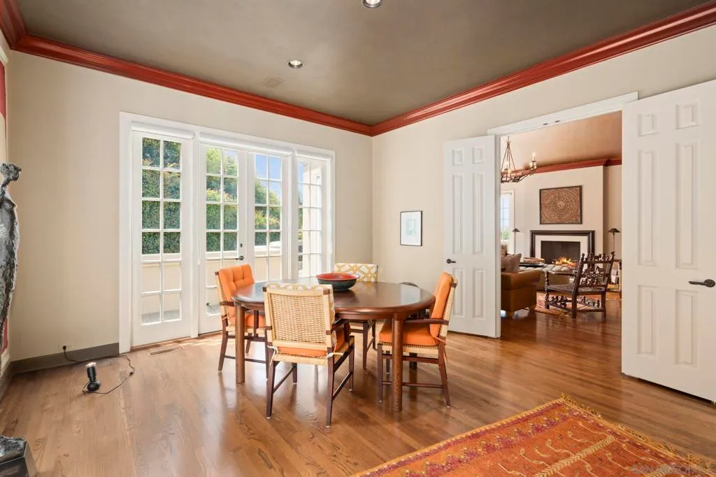 La Jolla, California 92037, United States, 3 Bedrooms Bedrooms, ,4 BathroomsBathrooms,Residential,Active,204365