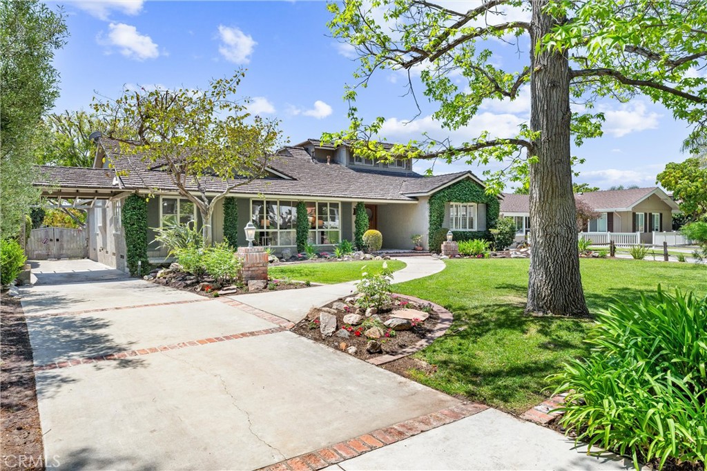 14044 Sunset Drive