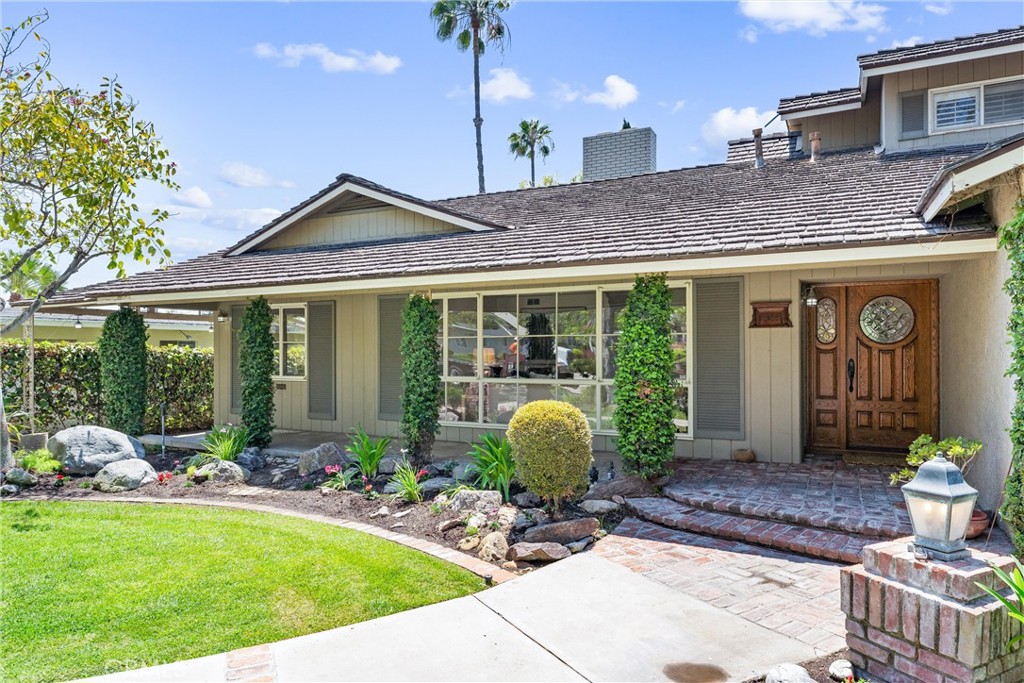 14044 Sunset Drive