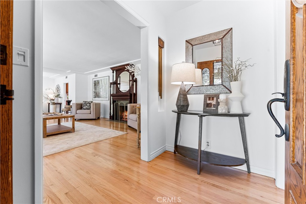 14044 Sunset Drive