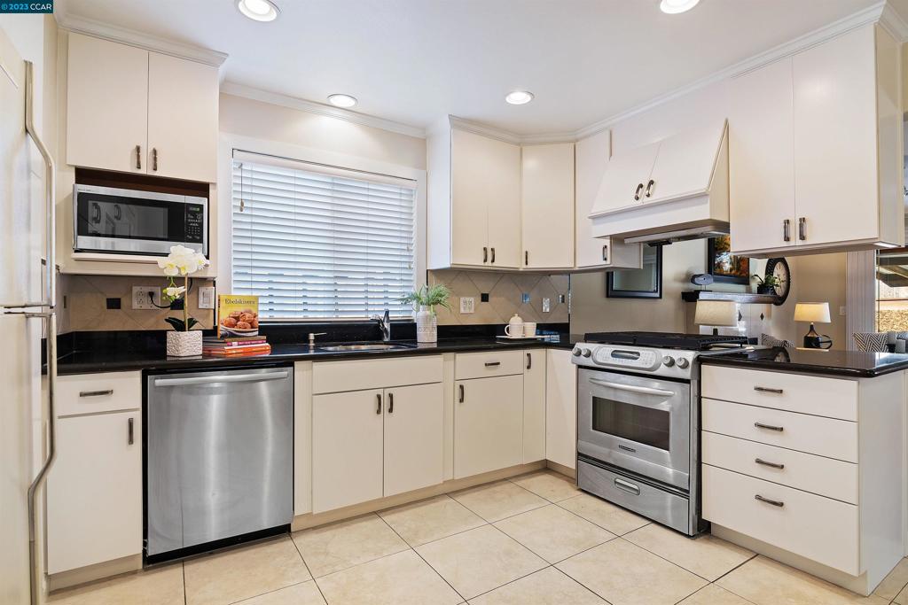 Not Listed - Residential