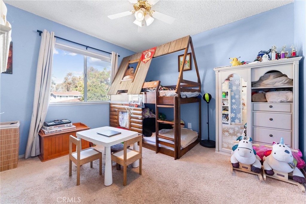 Aliso Villas (AV) - Residential