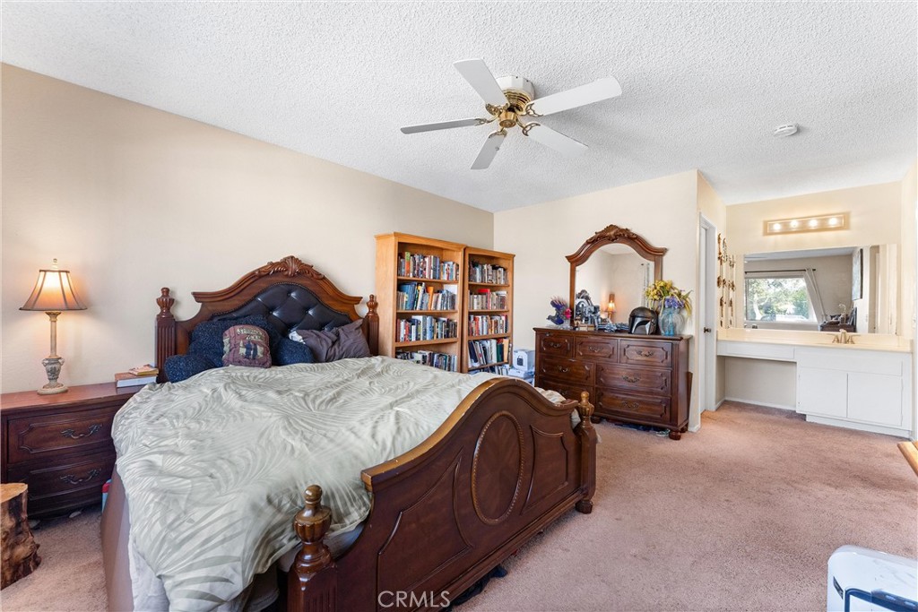 Aliso Villas (AV) - Residential