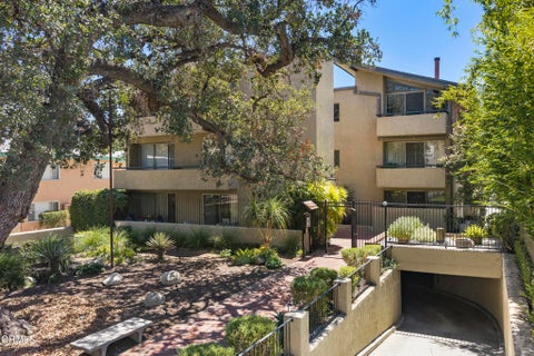 Photo of 960 San Pasqual ST #205, Pasadena, CA 91106 (MLS # P1-28547)