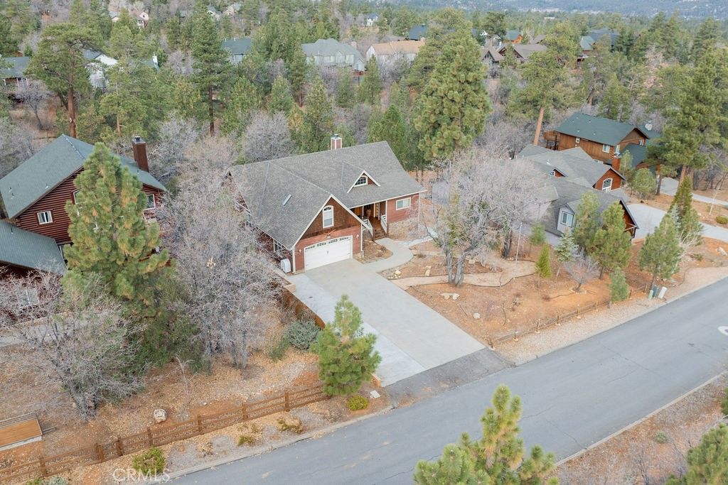 Photo of 1629 Angels Camp Rd, Big Bear Lake, CA 92315 (MLS # IG26047034)