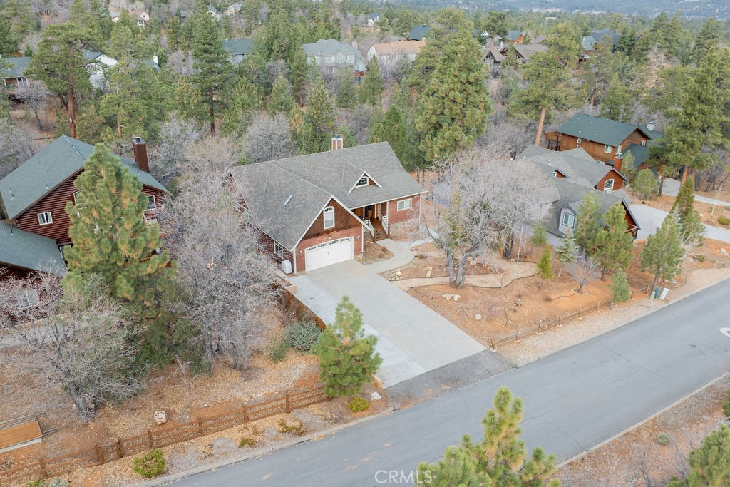 Big Bear Lake, California, 92315, United States, 4 Bedrooms Bedrooms, ,3 BathroomsBathrooms,Residential,Active,2023396
