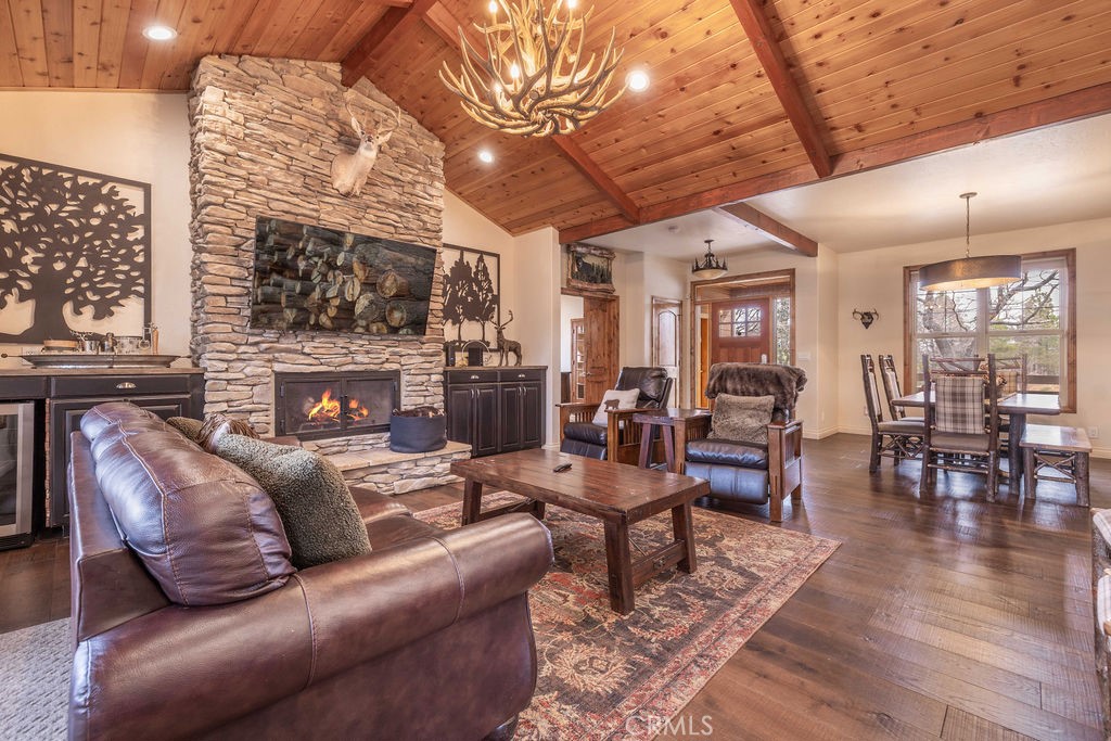 Big Bear Lake, California, 92315, United States, 4 Bedrooms Bedrooms, ,3 BathroomsBathrooms,Residential,Active,2023396