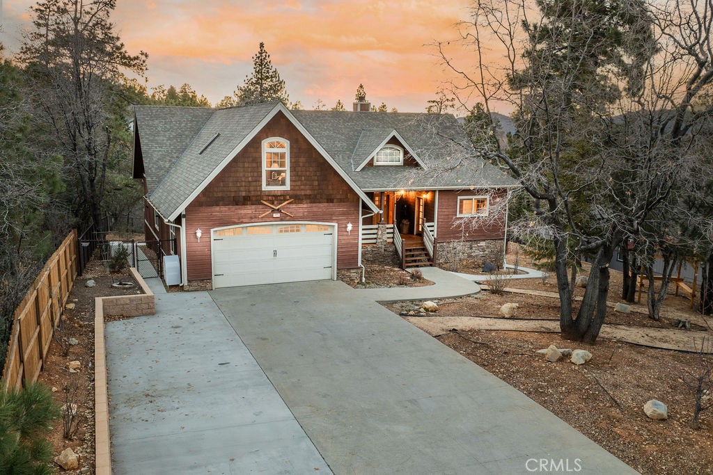 Big Bear Lake, California, 92315, United States, 4 Bedrooms Bedrooms, ,3 BathroomsBathrooms,Residential,Active,2023396