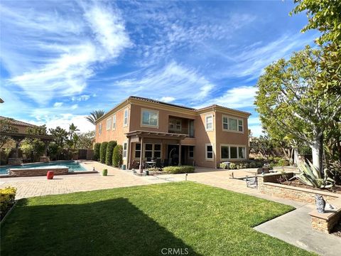 Photo of 540 N Bardsdale Pl, Brea, CA 92821 (MLS # WS26070663)