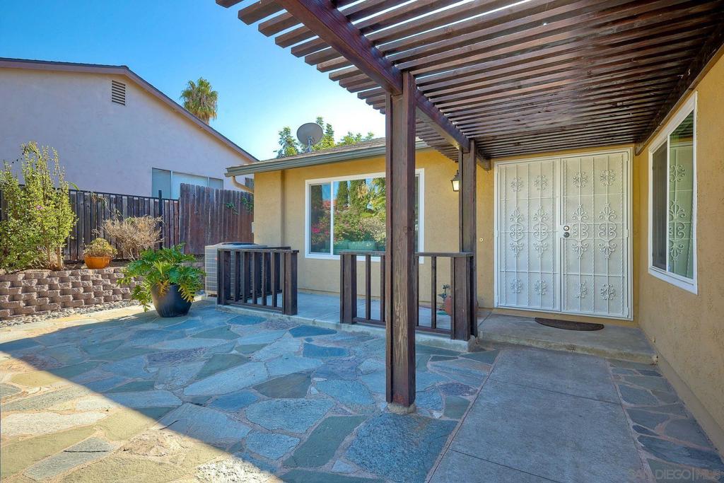 Paradise Hills - Residential