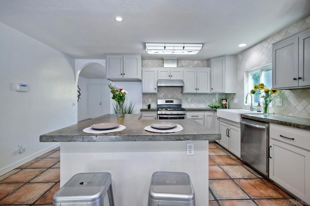 Paradise Hills - Residential