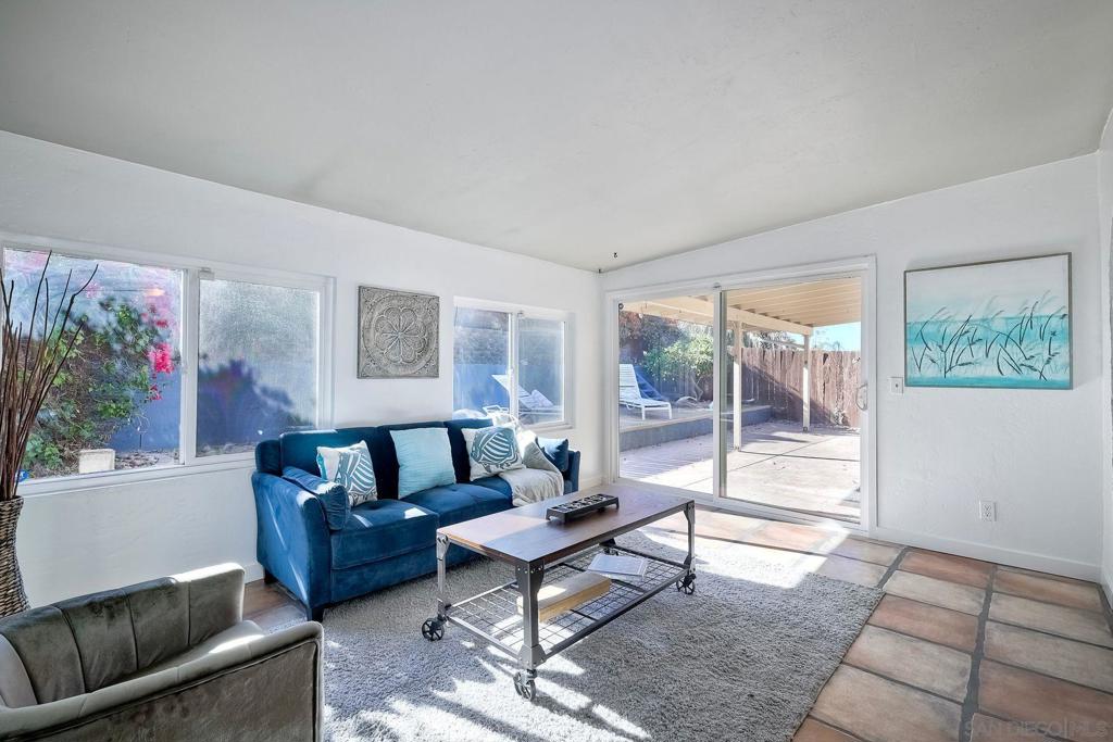 Paradise Hills - Residential