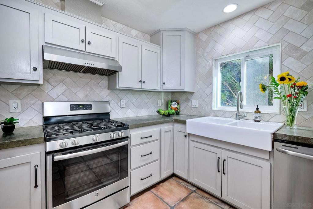 Paradise Hills - Residential