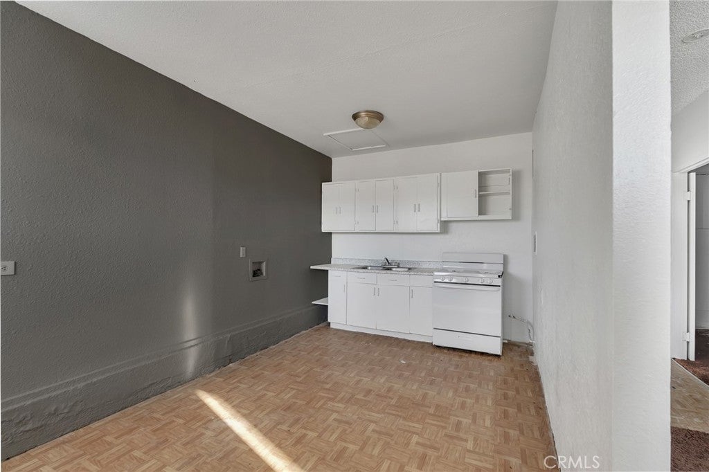 18010 Adelanto Road