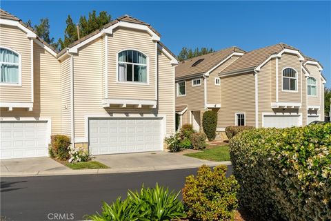 Photo of 517 Orange Grove Pl, Pasadena, CA 91103 (MLS # AR26087861)
