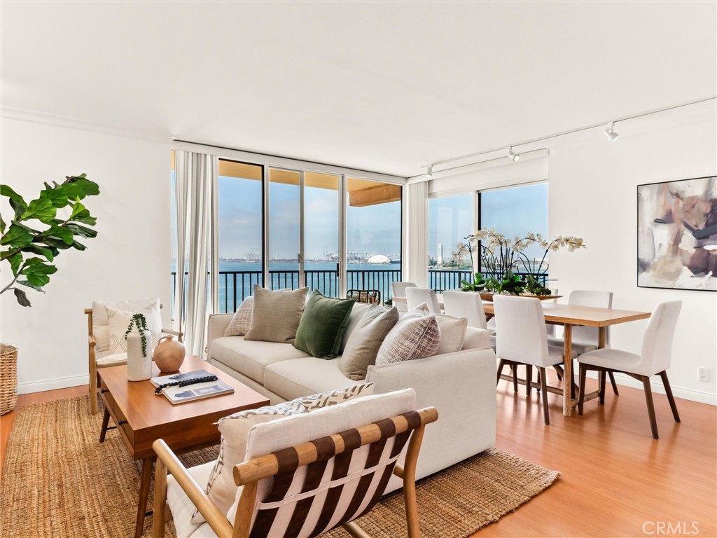 1750 E Ocean Boulevard 213