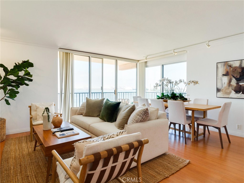1750 E Ocean Boulevard 213