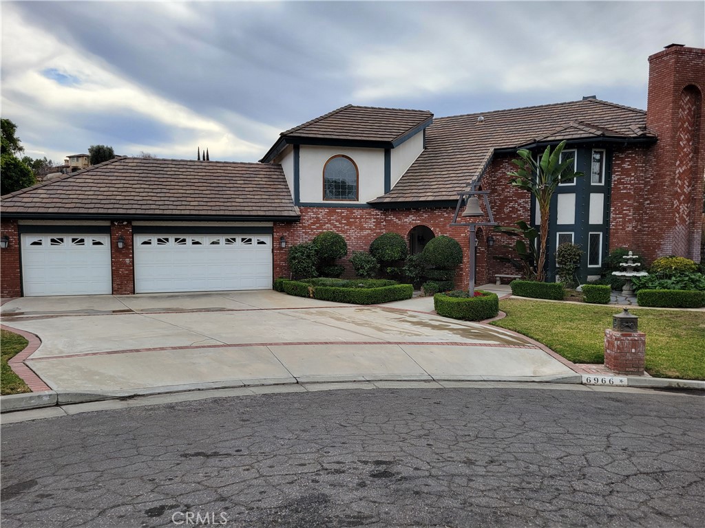 6966 Ranch View Road
