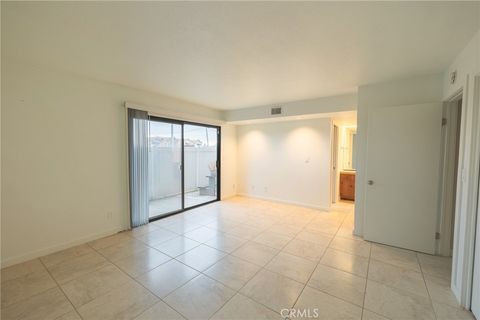 Tiny photo for 472 Bello St, Pismo Beach, CA 93449 (MLS # PW25264261)