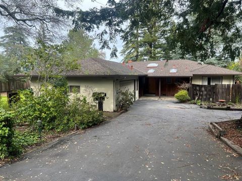Photo of 141 Wheeler Avenue, Los Gatos, CA 95030 (MLS # ML82036104)