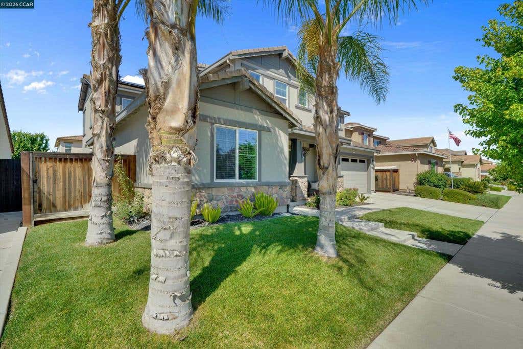 Photo of 351 Bloomington Ln Ln, Brentwood, CA 94513 (MLS # 41143696)