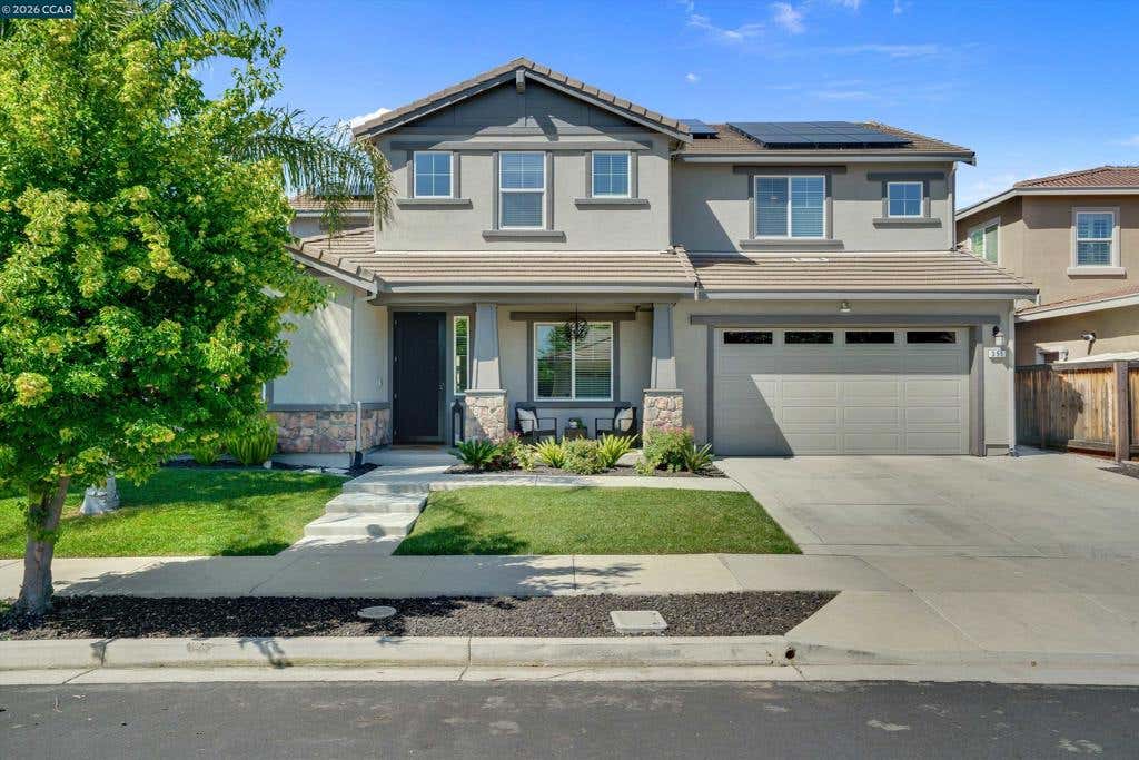 Photo of 351 Bloomington Ln Ln, Brentwood, CA 94513 (MLS # 41143696)