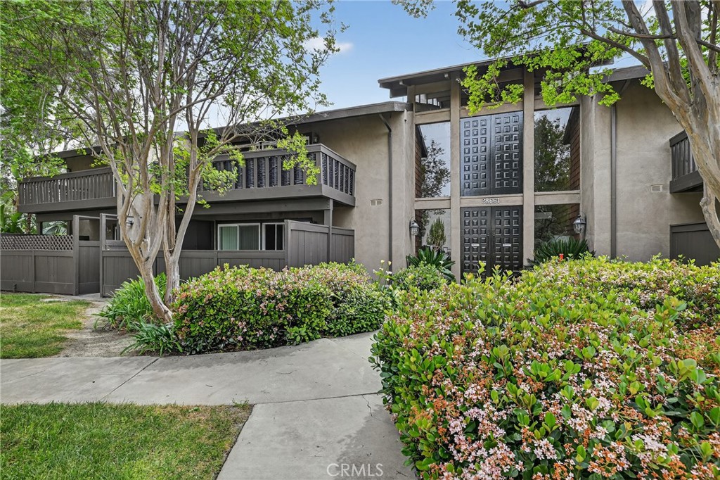 28661 Via Las Flores 307