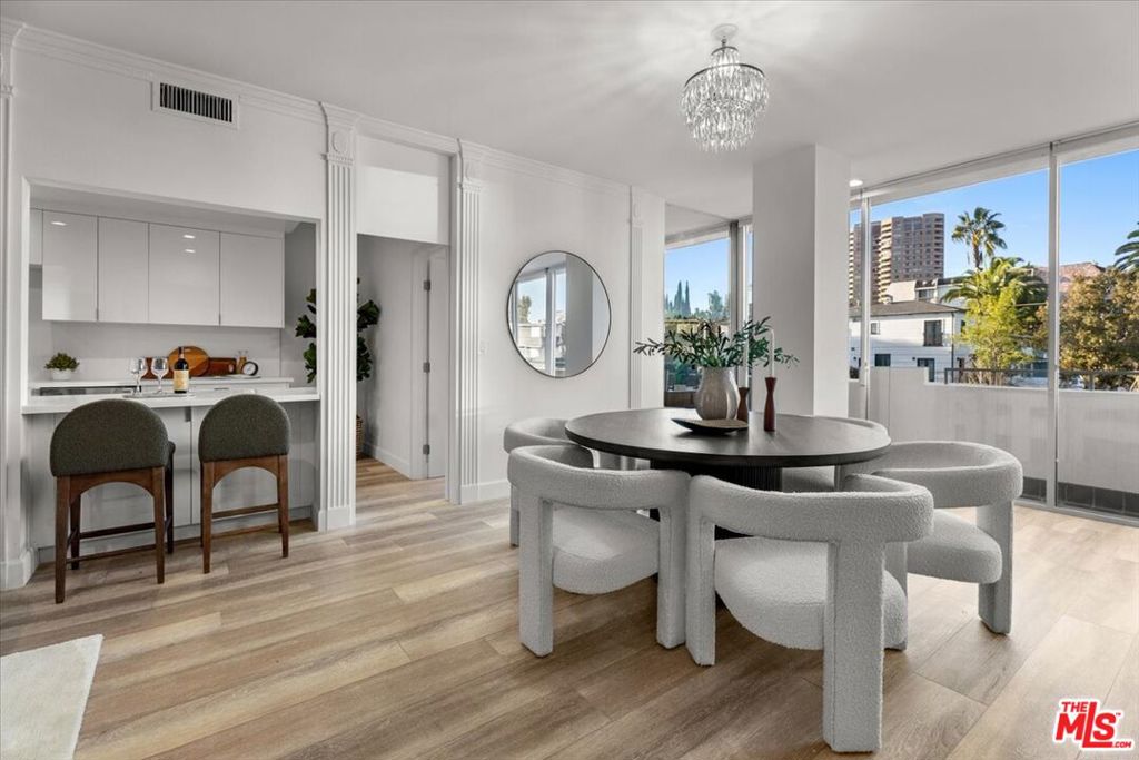 1333 S Beverly Glen Boulevard 405