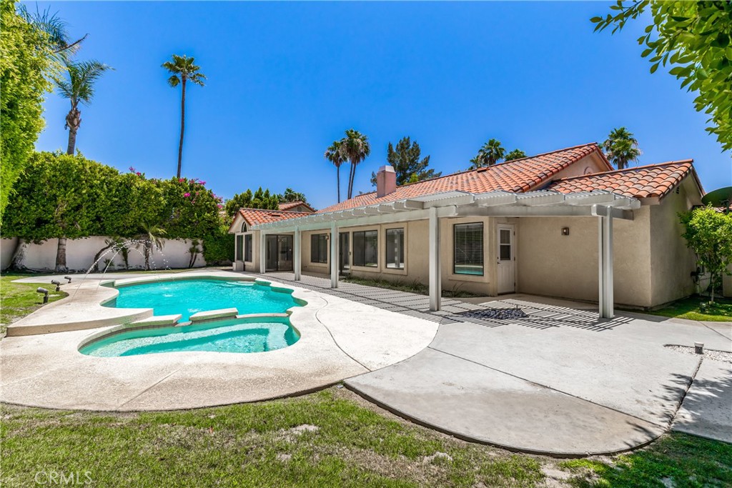 San Marino (32176) - Residential Lease