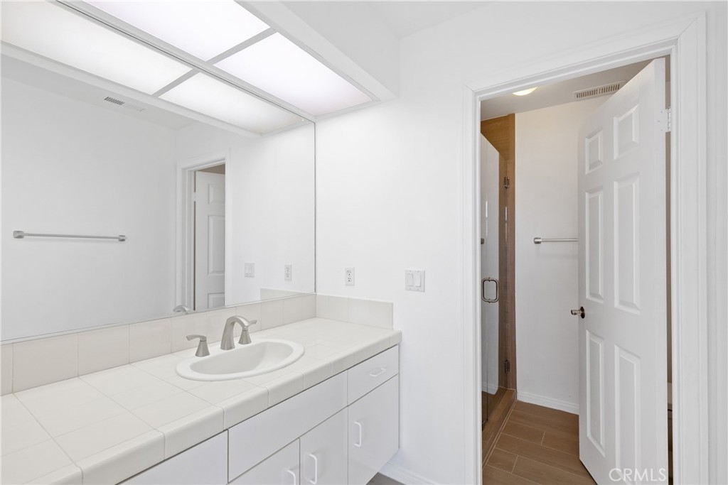 San Marino (32176) - Residential Lease