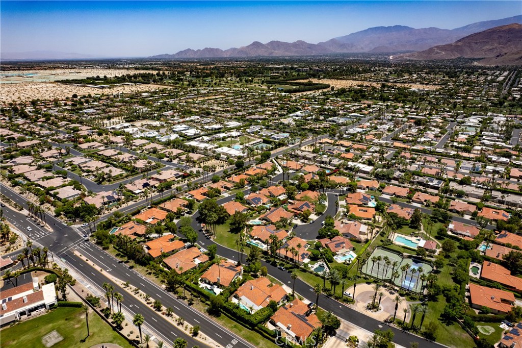San Marino (32176) - Residential Lease