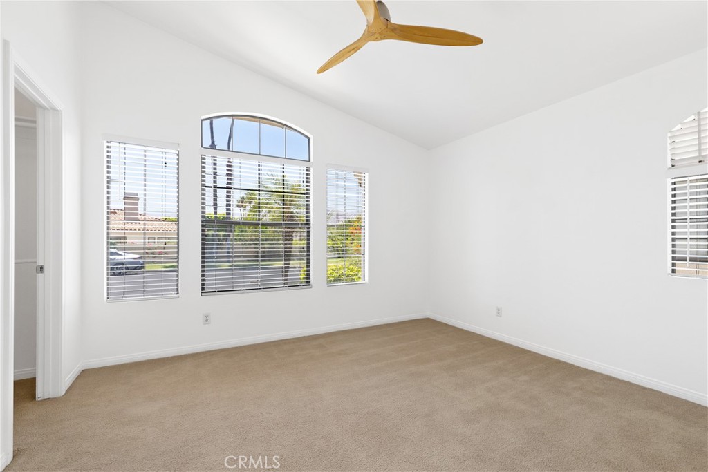 San Marino (32176) - Residential Lease