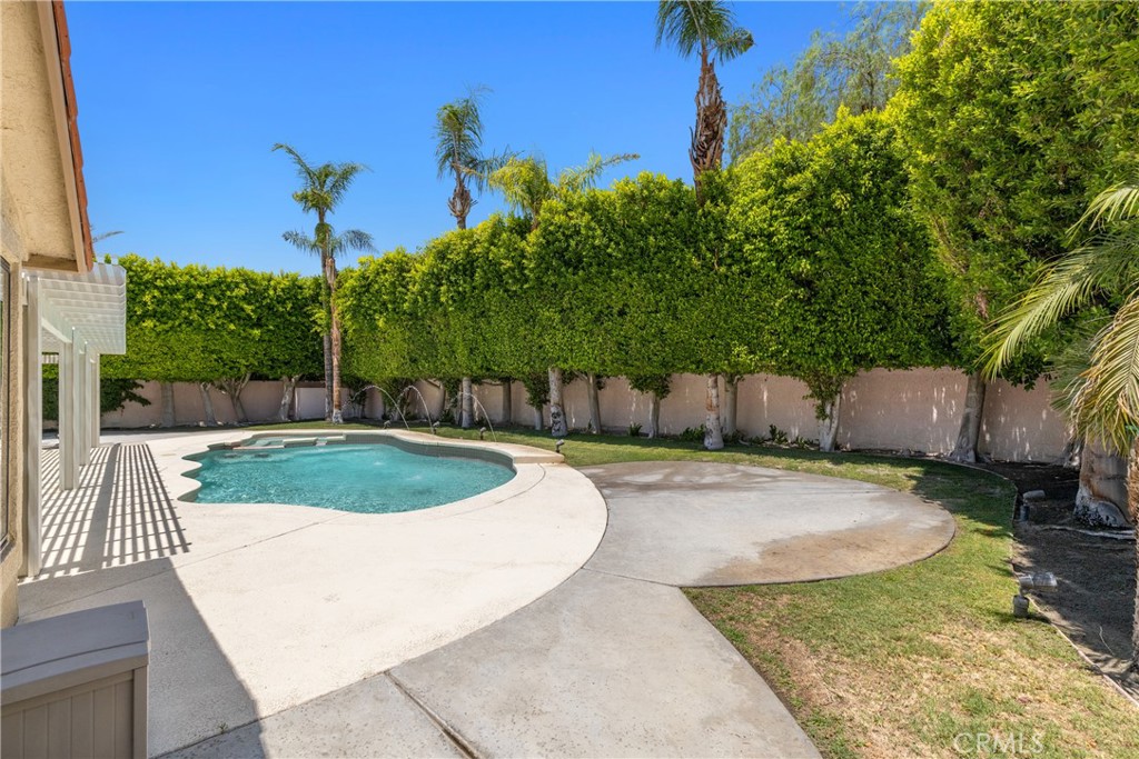San Marino (32176) - Residential Lease