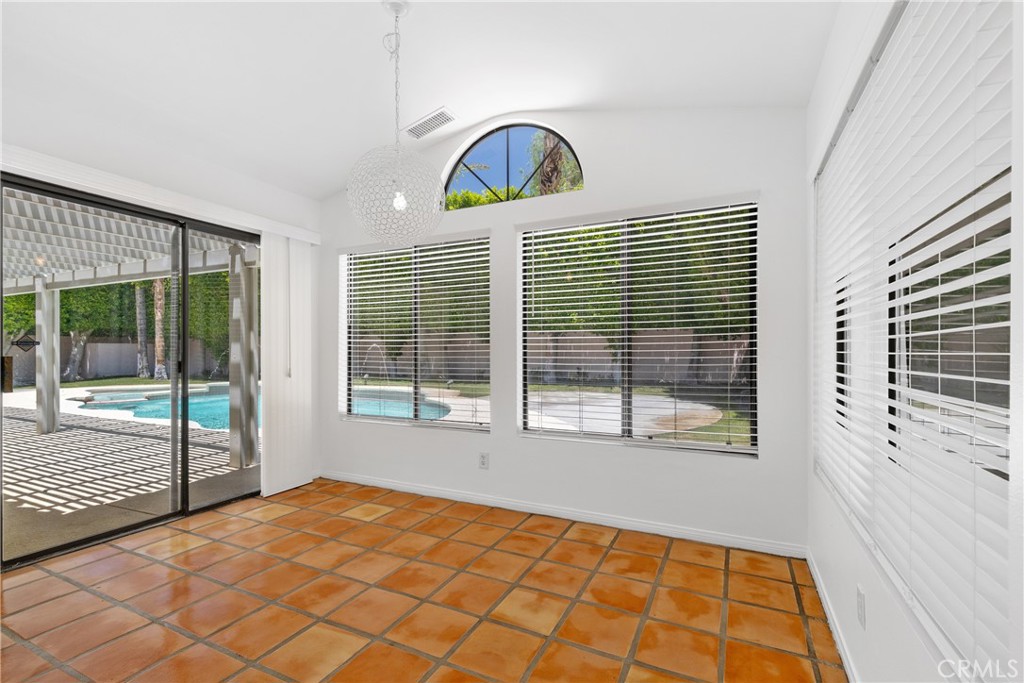 San Marino (32176) - Residential Lease