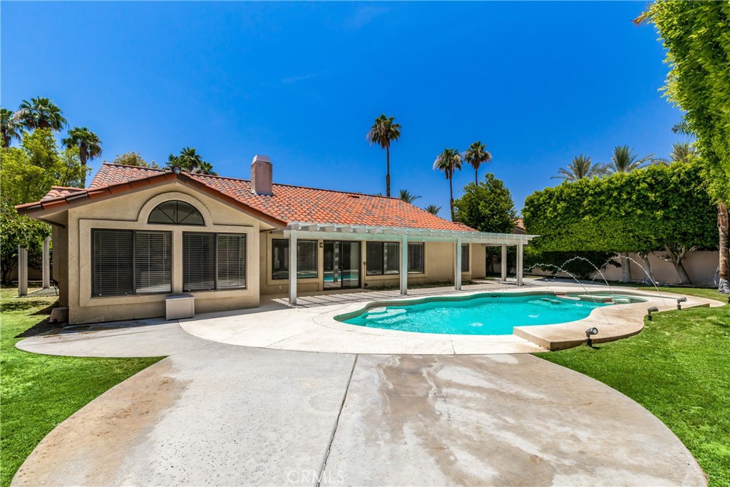 San Marino (32176) - Residential Lease