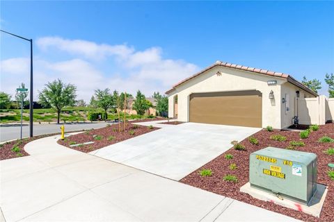 Photo of 1553 Gardenview Trail, Beaumont, CA 92223 (MLS # IV26026046)