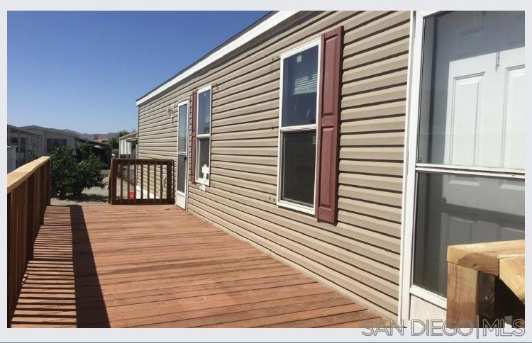 Photo 1 of 2 — 725 W Thornton Ave 70, Hemet, CA 92543