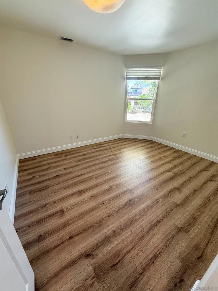 Mira Mesa - Residential Lease